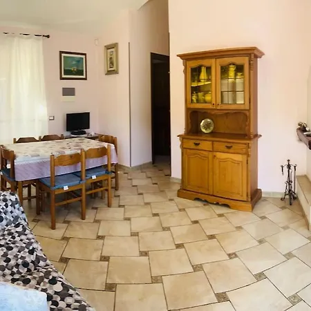 L'orto Di Silvia Διαμέρισμα Imperia